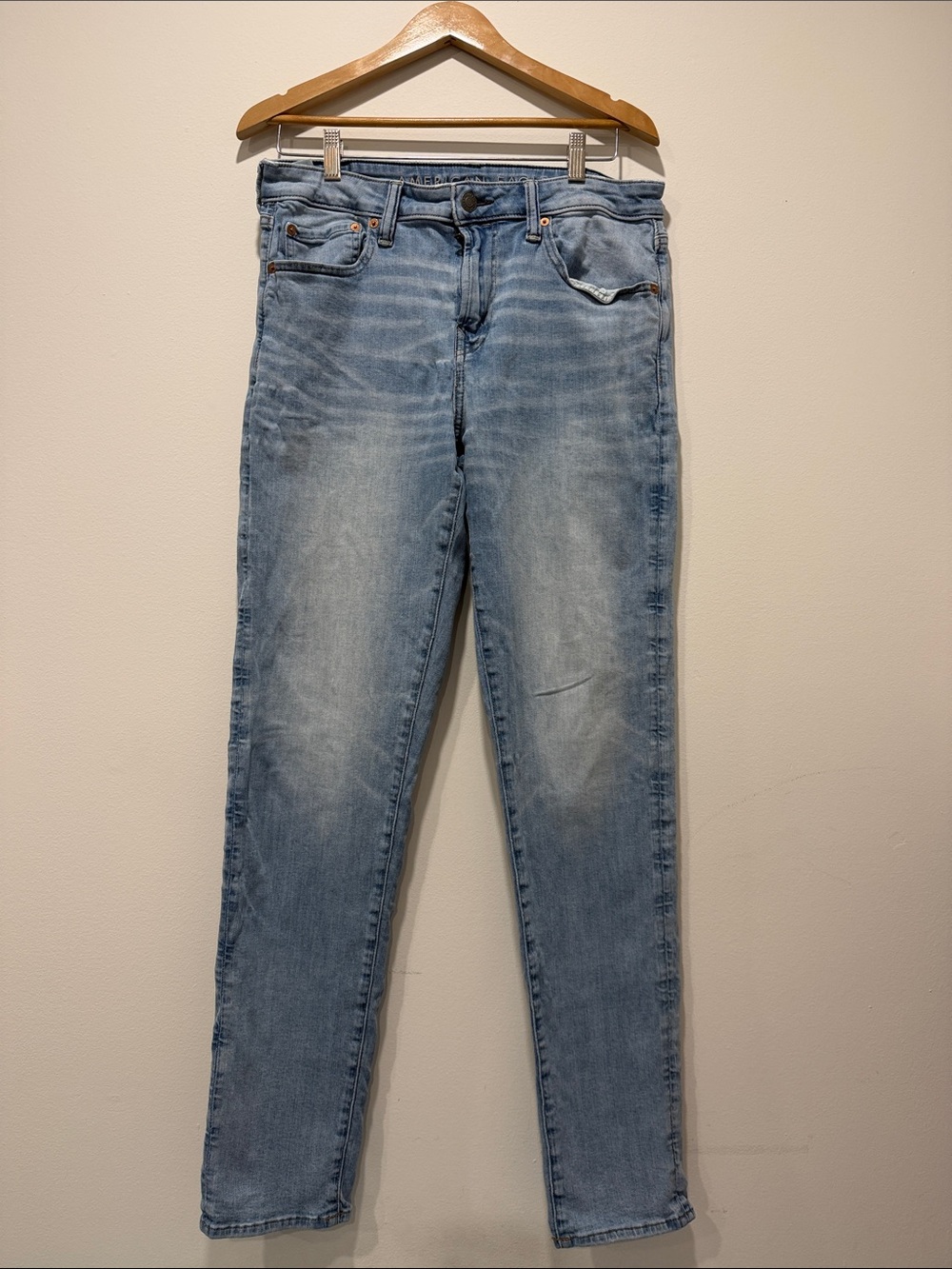 American eagle athletic fit Jeans 32x34 - MENS